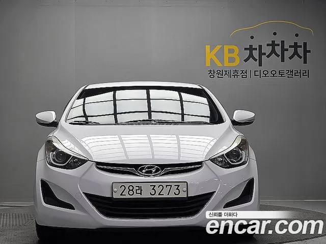 Hyundai Avante — фото 2