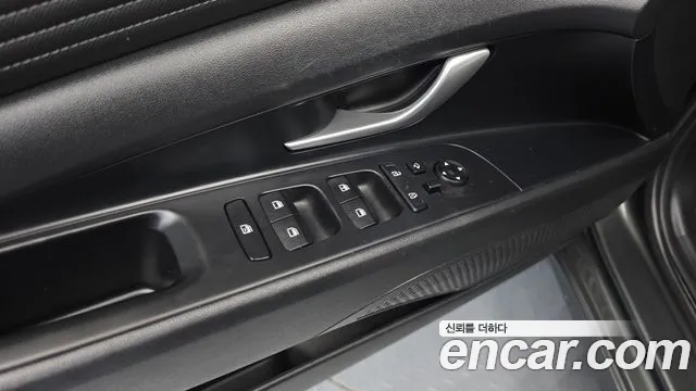 Hyundai Avante — фото 18