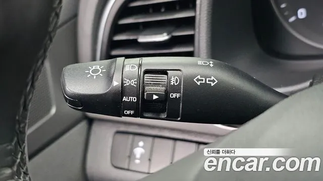 Hyundai Avante — фото 14