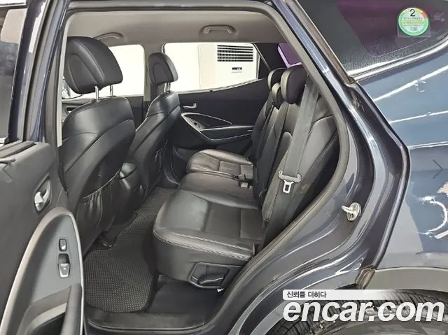 Hyundai Santa Fe — фото 12