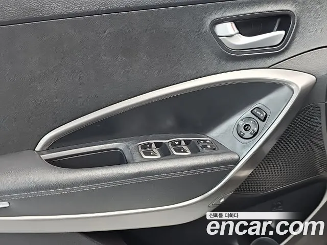 Hyundai Santa Fe — фото 17