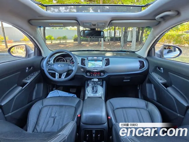 Kia Sportage — фото 17