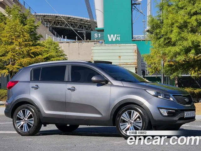 Kia Sportage — фото 6