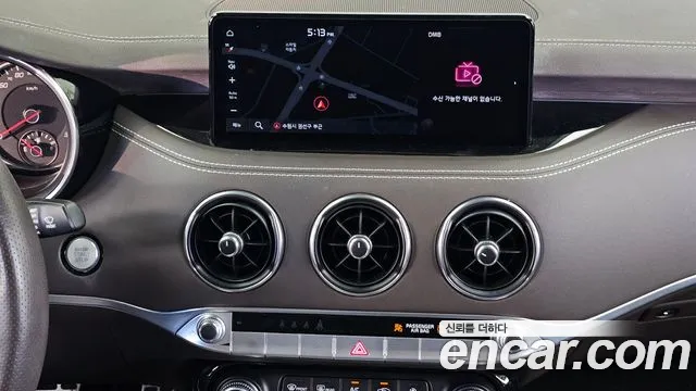 Kia Stinger — фото 14