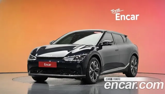 Kia EV6 — фото 20