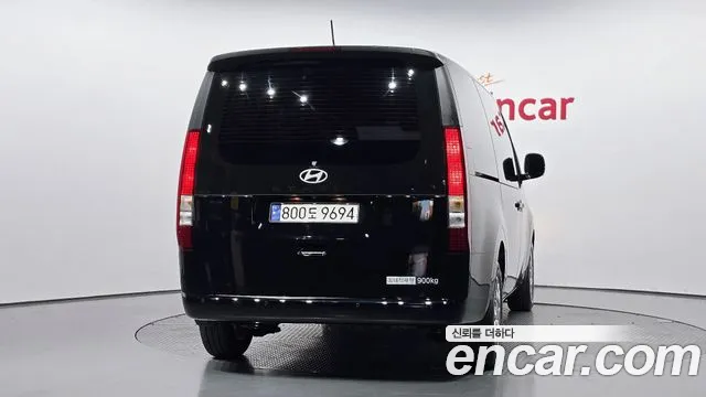 Hyundai Staria — фото 4