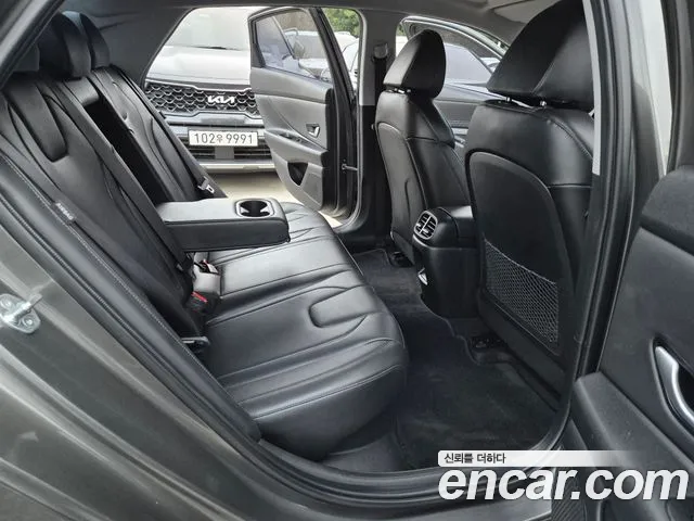 Hyundai Avante — фото 11