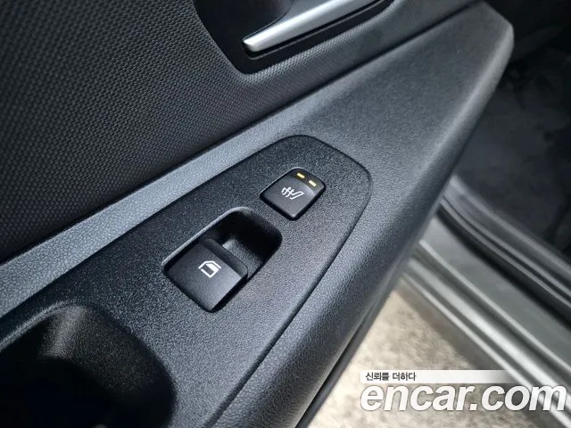 Hyundai Avante — фото 13