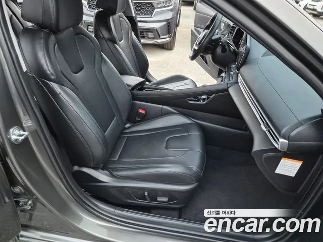 Hyundai Avante — фото 10