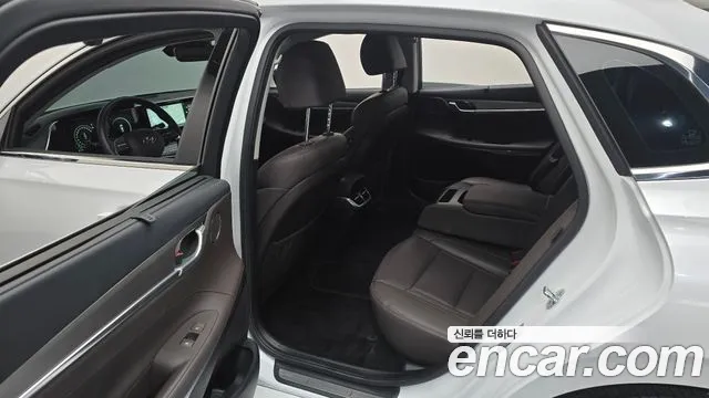 Hyundai Grandeur — фото 12