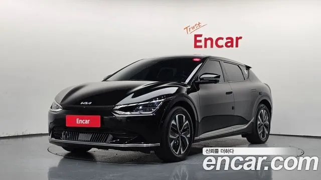 Kia EV6 — фото 1