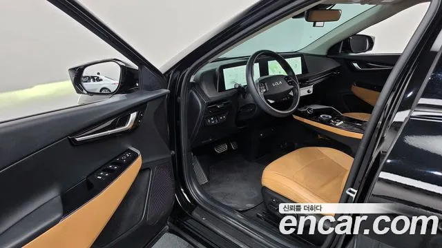 Kia EV6 — фото 10