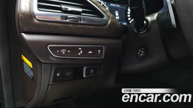 Genesis G90 — фото 17