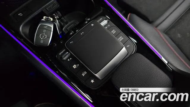 Mercedes-Benz EQA — фото 29