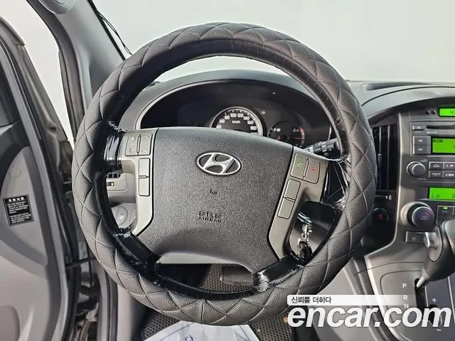 Hyundai Starex — фото 9