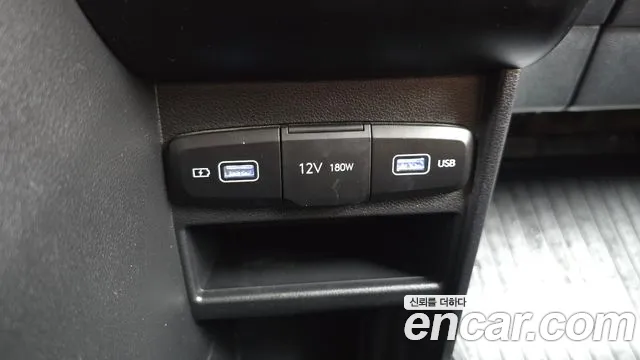 Hyundai Staria — фото 12