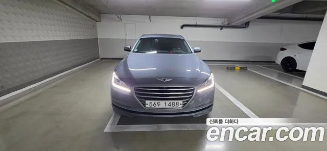 Hyundai Genesis — фото 1