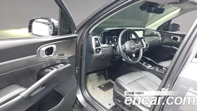 Kia Sorento — фото 10