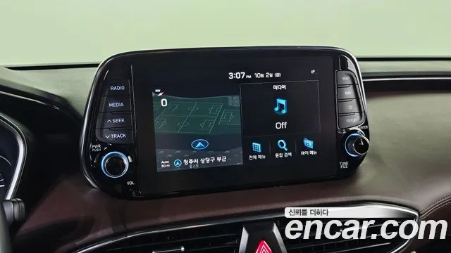 Hyundai Santa Fe — фото 15