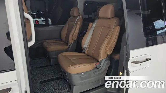 Hyundai Staria — фото 11