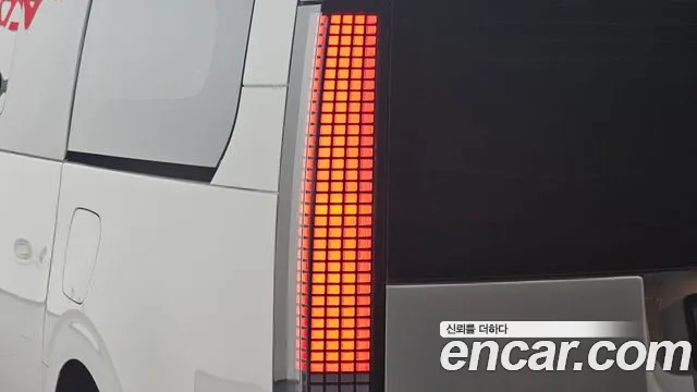 Hyundai Staria — фото 23