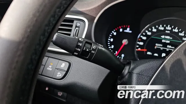 Kia Sorento — фото 34