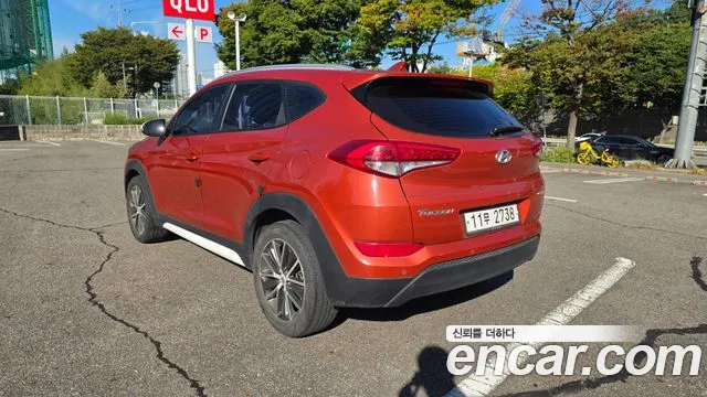 Hyundai Tucson — фото 18