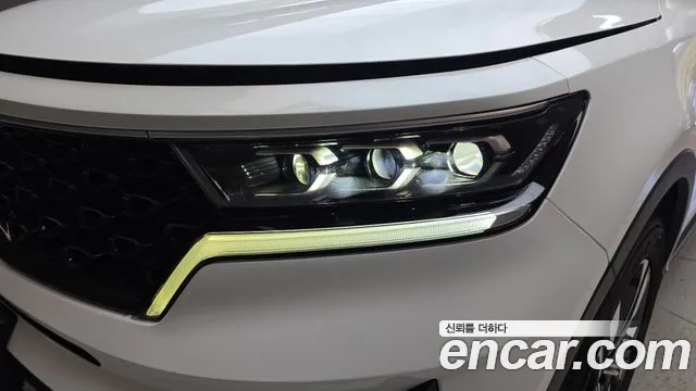 Kia Sorento — фото 22
