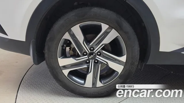 Kia Sorento — фото 5