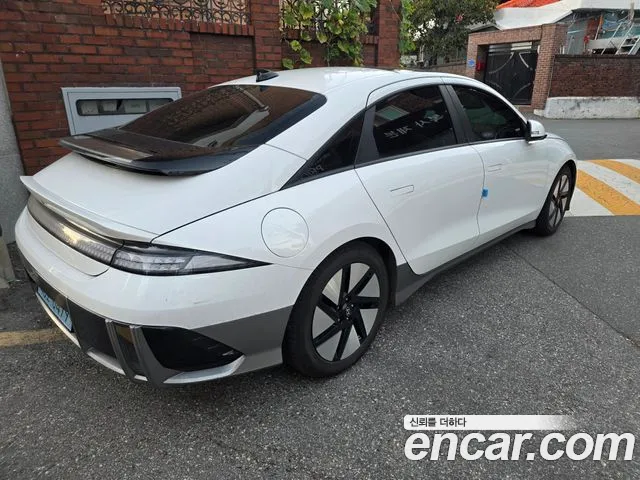 Hyundai Ioniq 6 — фото 2