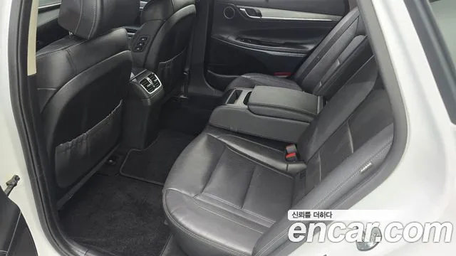 Hyundai Grandeur — фото 12