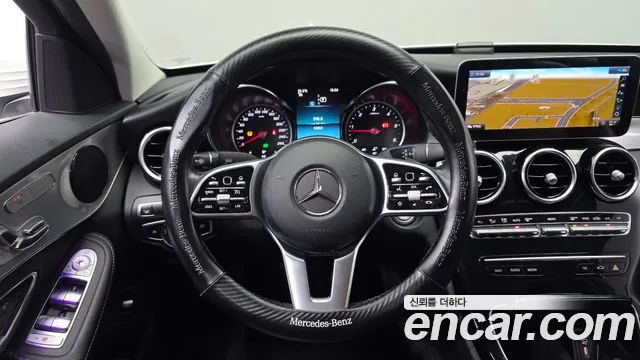 Mercedes-Benz C-Class — фото 13