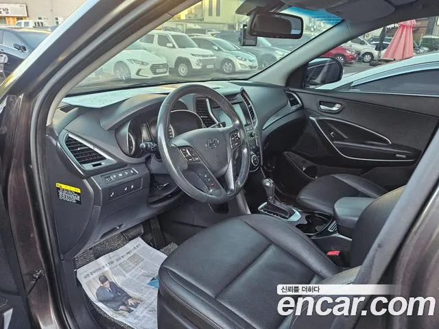 Hyundai Santa Fe — фото 10