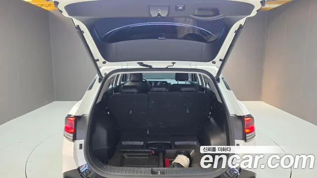 Kia Sportage — фото 19