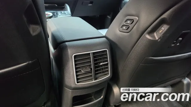 Kia Sportage — фото 32