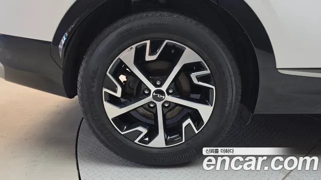 Kia Sportage — фото 5