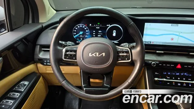 Kia Carnival — фото 13