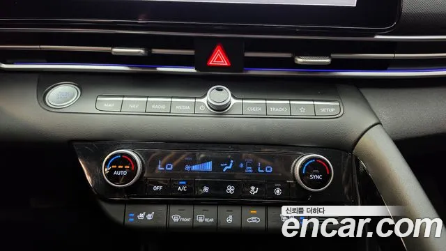 Hyundai Avante — фото 18