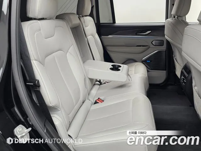 Jeep Cherokee — фото 12