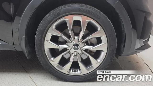 Kia Sorento — фото 21