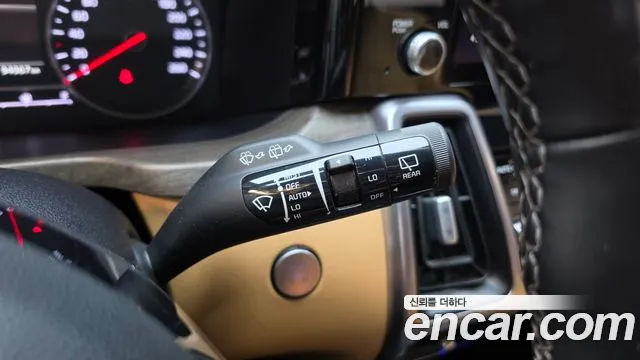 Kia Sorento — фото 36