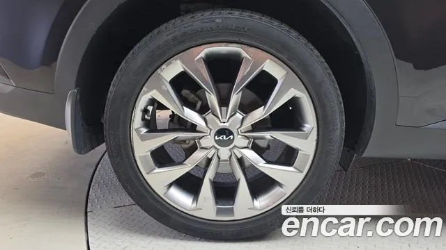 Kia Sorento — фото 5