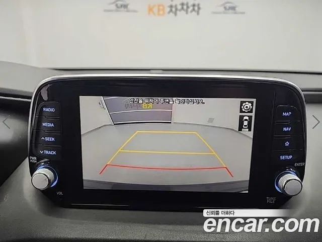 Hyundai Santa Fe — фото 16