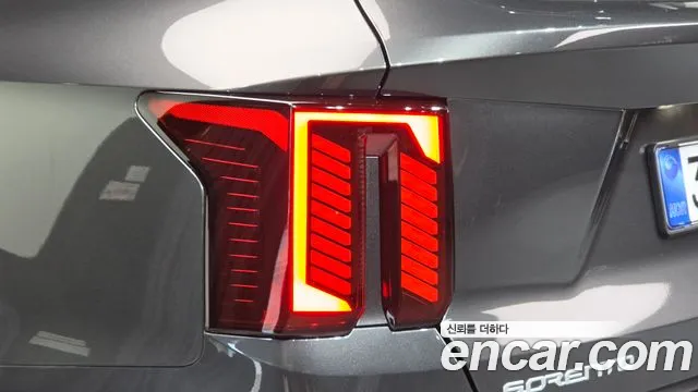 Kia Sorento — фото 23