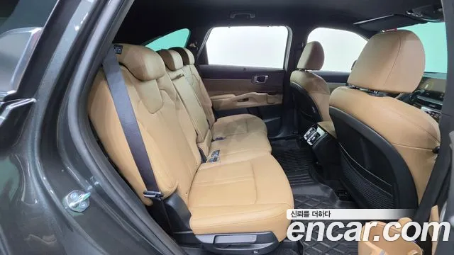 Kia Sorento — фото 33