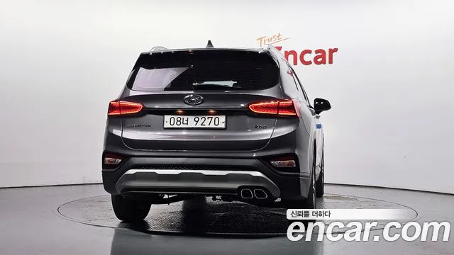Hyundai Santa Fe — фото 4