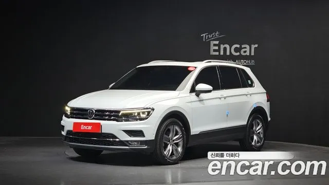 Volkswagen Tiguan — фото 1