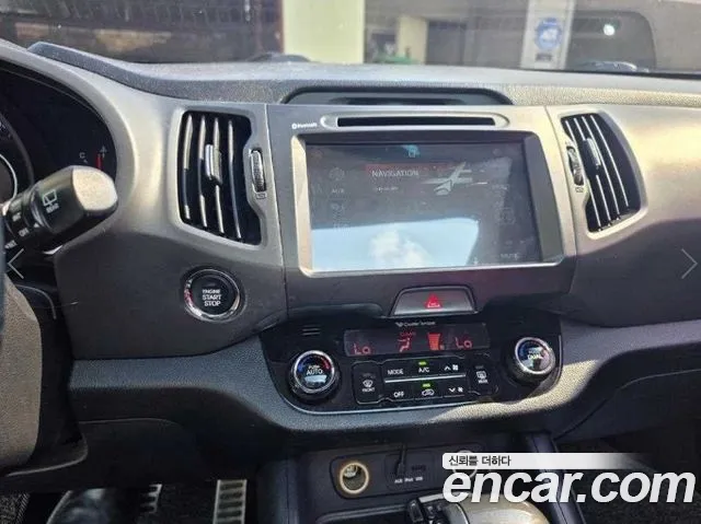 Kia Sportage — фото 6