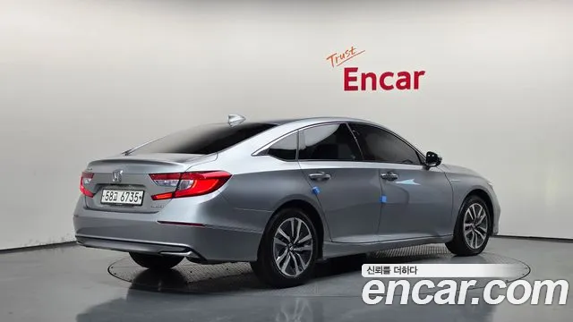 Honda Accord — фото 2