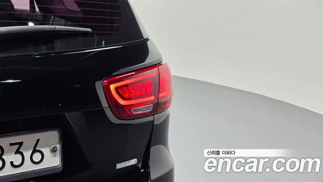 Kia Sorento — фото 23